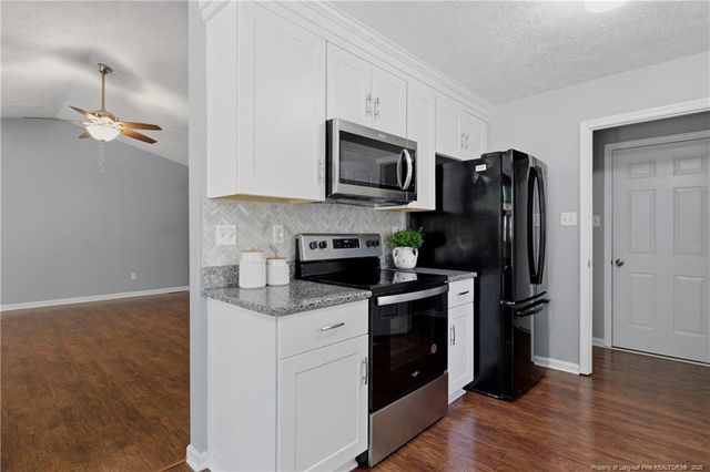 215 Carolina Way, Sanford, NC 27332