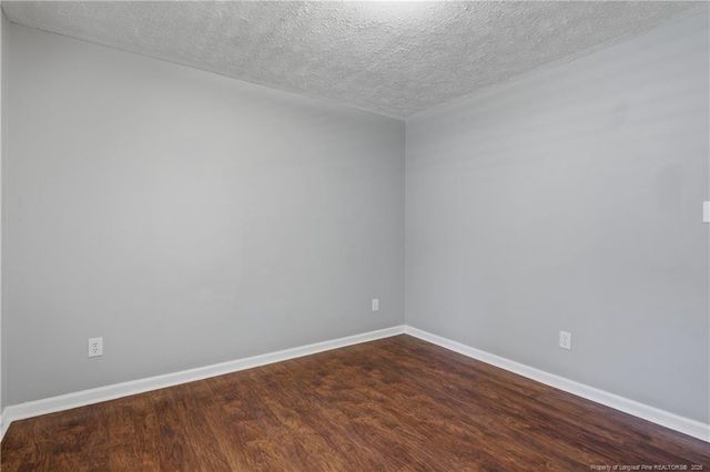 215 Carolina Way, Sanford, NC 27332