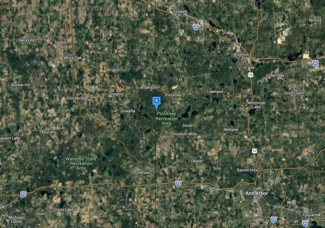 11550 Pulleyblank Drive, Pinckney, MI 48169