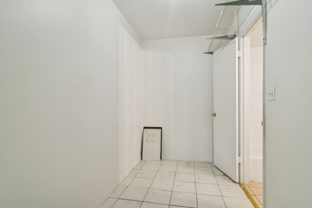 802 E Old Willow Road 113, Prospect Heights, IL 60070