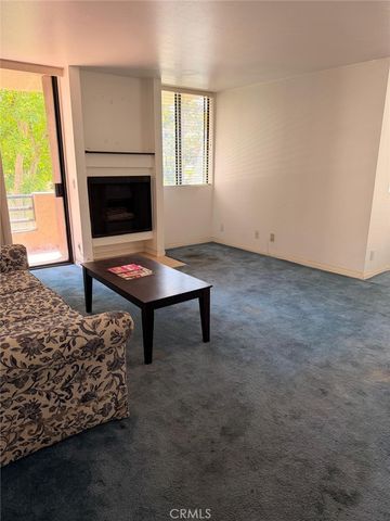 7826 Topanga Canyon Boulevard 210, Topanga, CA 91304