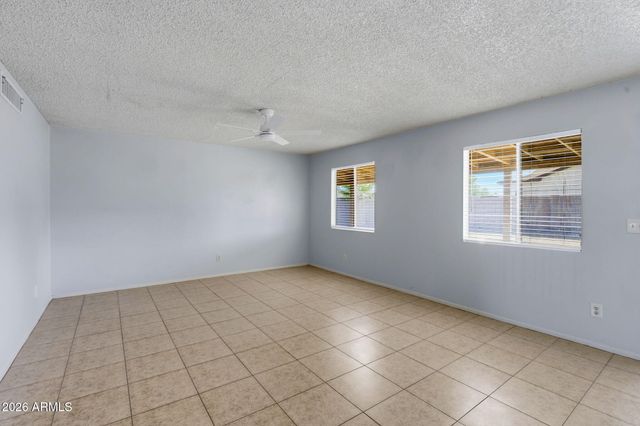 9623 N 70th Drive, Peoria, AZ 85345