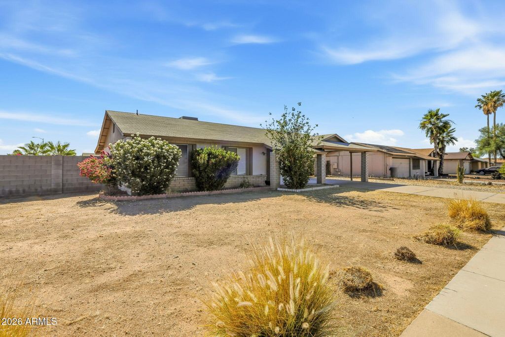 9623 N 70th Drive, Peoria, AZ 85345