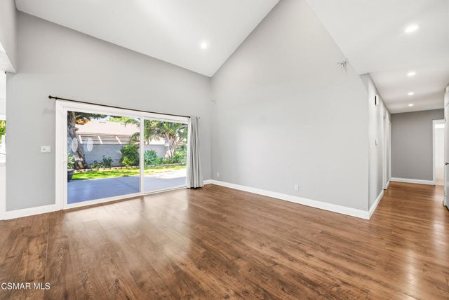 2249 St Clair Avenue, Simi Valley, CA 93063