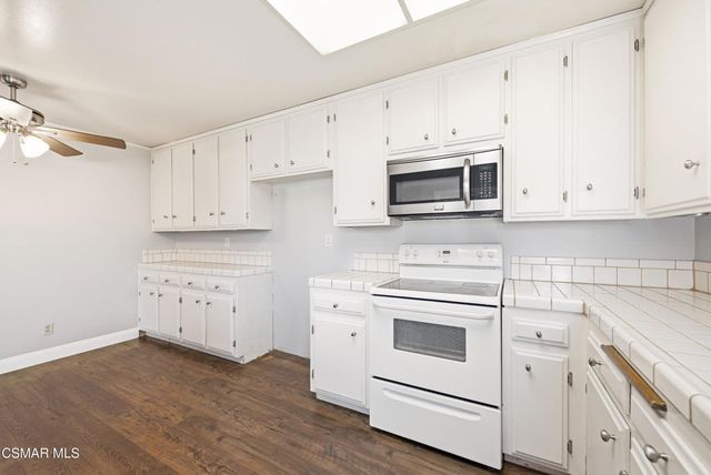 2249 St Clair Avenue, Simi Valley, CA 93063