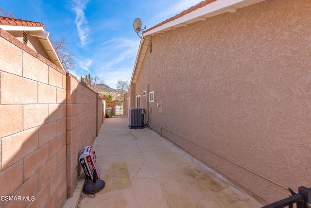 2249 St Clair Avenue, Simi Valley, CA 93063