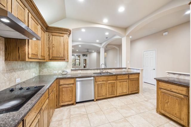 676 Scenic Ranch Circle, Fairview, TX 75069