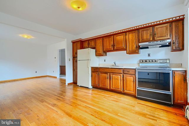 3027 FLEETWOOD AVE, Baltimore, MD 21214