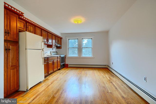 3027 FLEETWOOD AVE, Baltimore, MD 21214