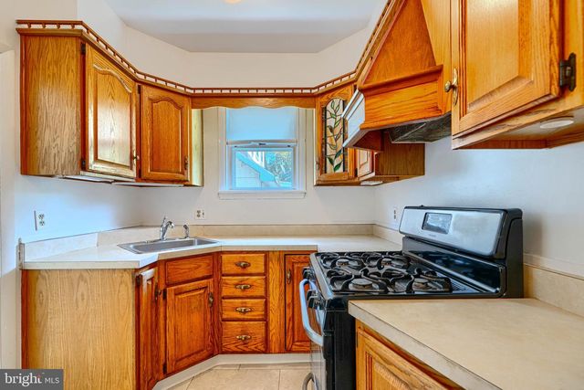 3027 FLEETWOOD AVE, Baltimore, MD 21214