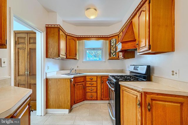 3027 FLEETWOOD AVE, Baltimore, MD 21214