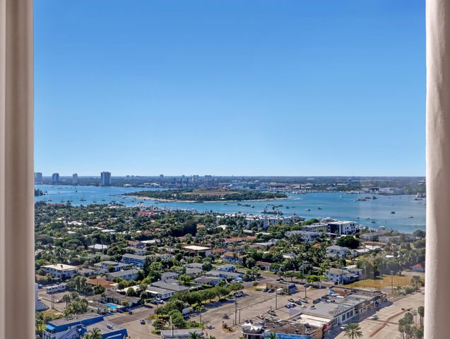 2700 N Ocean Drive 2105b, Singer Island, FL 33404