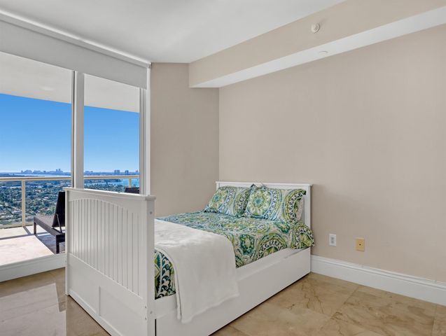 2700 N Ocean Drive 2105b, Singer Island, FL 33404