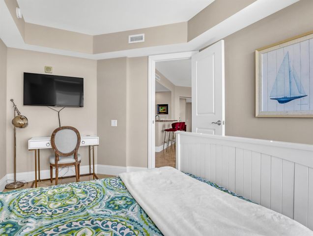 2700 N Ocean Drive 2105b, Singer Island, FL 33404