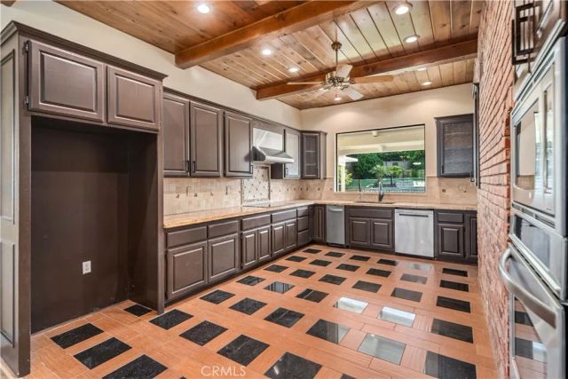 5842 Alleppo Lane, Palmdale, CA 93551