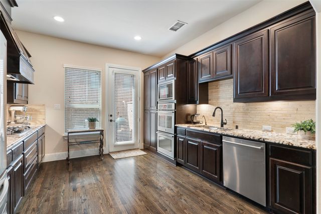 4265 Haskell Drive, Carrollton, TX 75010