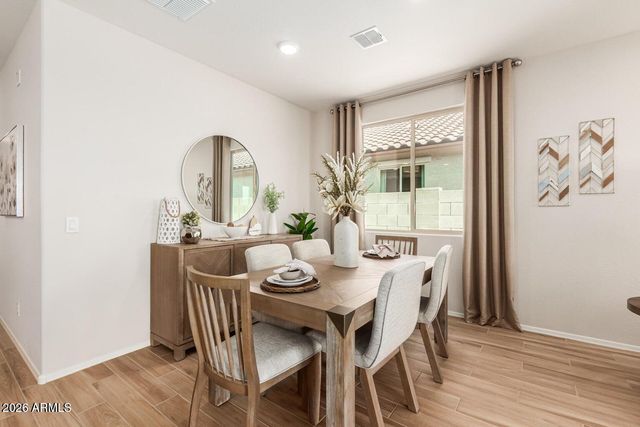 18189 W AVENIDA DEL SOL Drive, Surprise, AZ 85387