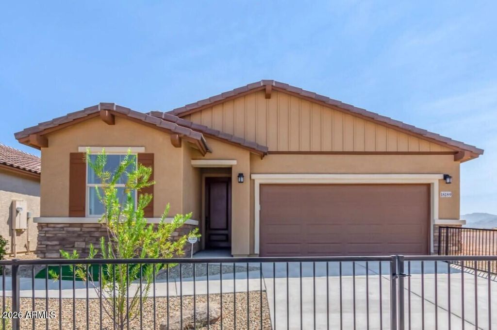 18189 W AVENIDA DEL SOL Drive, Surprise, AZ 85387