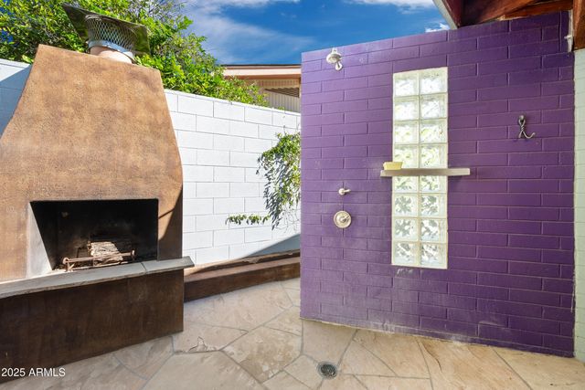 2007 E RANCHO Drive, Phoenix, AZ 85016