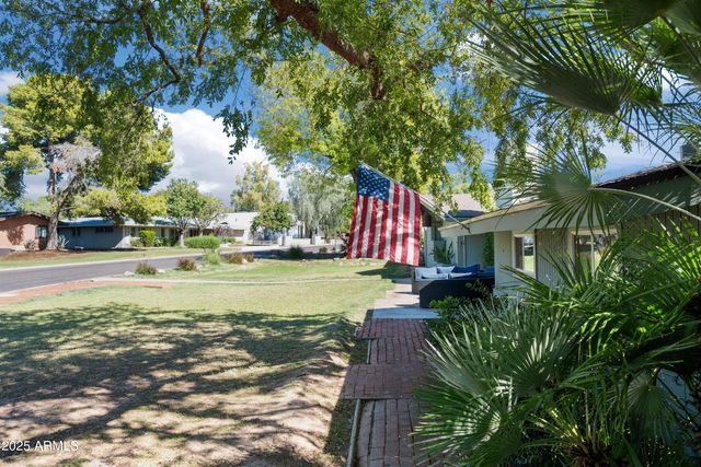 2007 E RANCHO Drive, Phoenix, AZ 85016