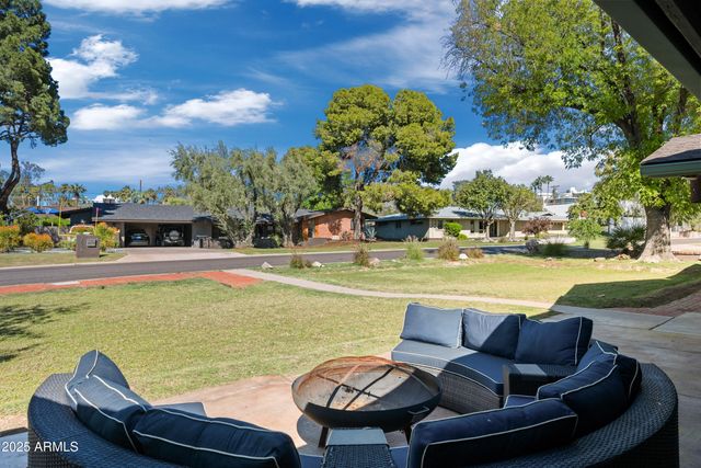 2007 E RANCHO Drive, Phoenix, AZ 85016