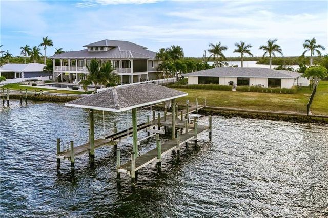 2210 Eighth AVE, St. James City, FL 33956