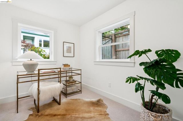 368 Hudson, Oakland, CA 94618