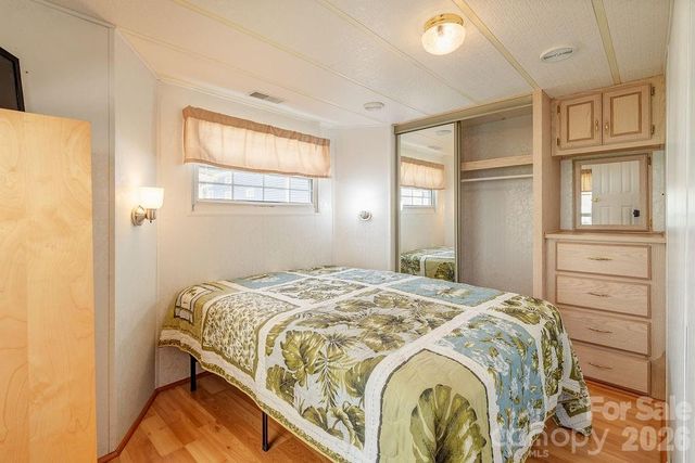 52 Strollers Lane, Waynesville, NC 28785