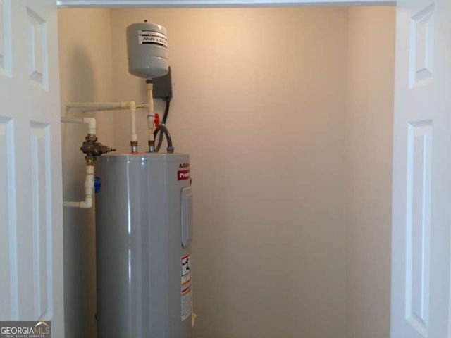 331 Village Drive, Loganville, GA 30052