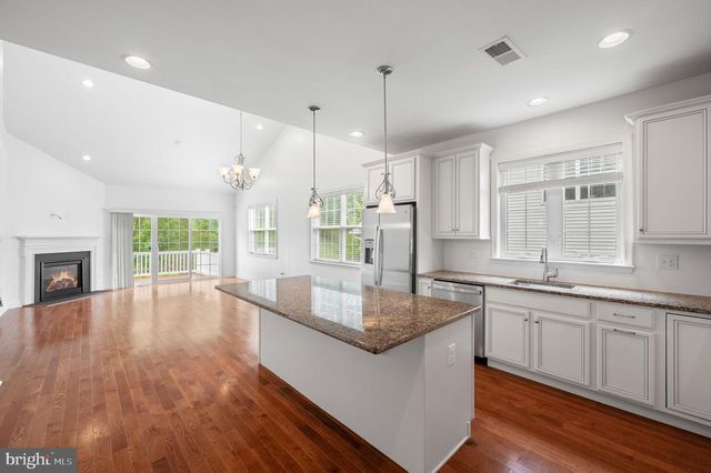 3519 MUIRWOOD DR, Newtown Square, PA 19073