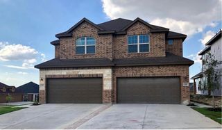 1005-1007 W Sierra Vista Court, Midlothian, TX 76065