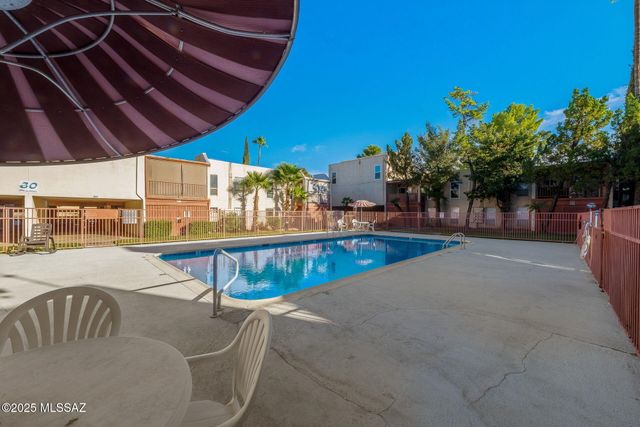 1600 N Wilmot Rd Unit 419, Tucson, AZ 85712