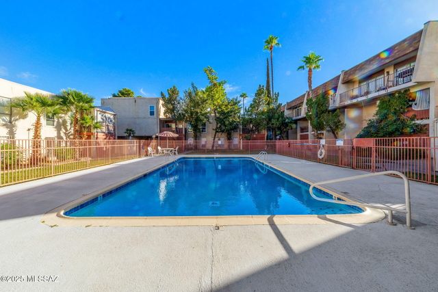 1600 N Wilmot Rd Unit 419, Tucson, AZ 85712