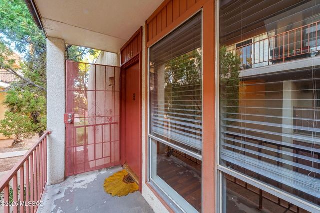 1600 N Wilmot Rd Unit 419, Tucson, AZ 85712