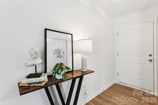 1620 Arlyn Circle B, Charlotte, NC 28213