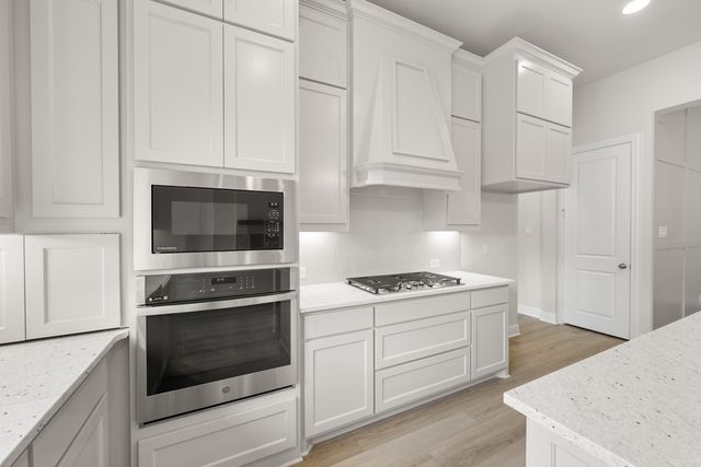 3060 Farmhouse Drive, Midlothian, TX 76065