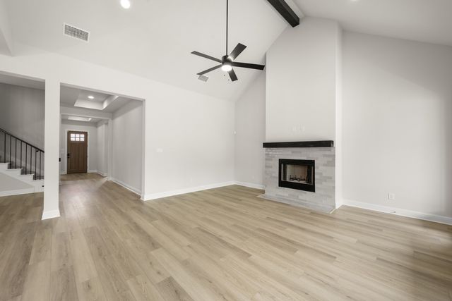 3060 Farmhouse Drive, Midlothian, TX 76065