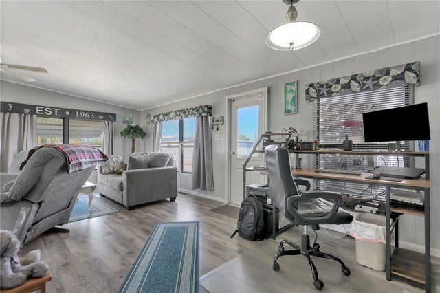 5127 8TH STREET W, Bradenton, FL 34207