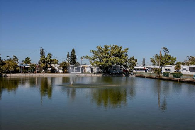 5127 8TH STREET W, Bradenton, FL 34207