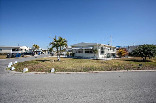 5127 8TH STREET W, Bradenton, FL 34207