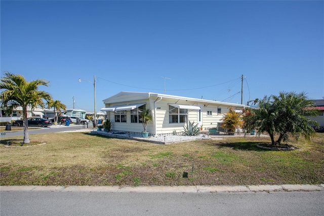 5127 8TH STREET W, Bradenton, FL 34207