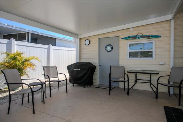 5127 8TH STREET W, Bradenton, FL 34207