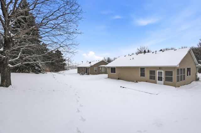 1775 Beebe Road -, Maplewood, MN 55109