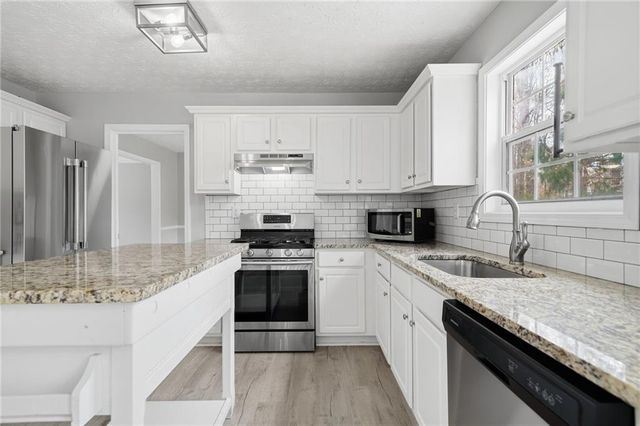 6705 N Glen Drive, Cumming, GA 30028