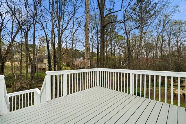 6705 N Glen Drive, Cumming, GA 30028