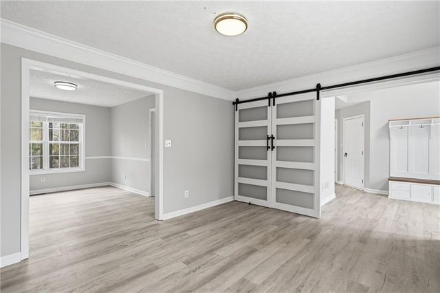 6705 N Glen Drive, Cumming, GA 30028