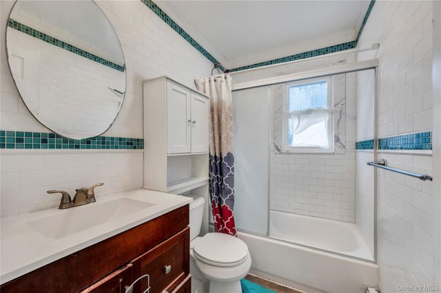 452 Nostrand Avenue, Central Islip, NY 11722