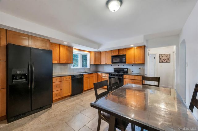 452 Nostrand Avenue, Central Islip, NY 11722