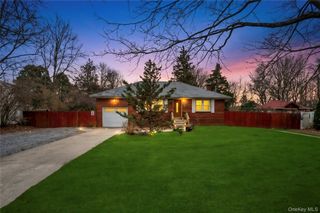 452 Nostrand Avenue, Central Islip, NY 11722