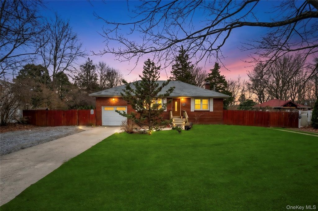 452 Nostrand Avenue, Central Islip, NY 11722